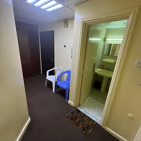 Room Just For Sleep And Rest Abu Dhabi Exterior photo